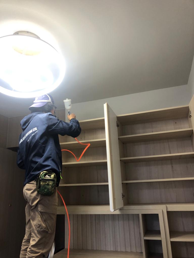 港潔櫃體內部除甲醛噴塗工作實照